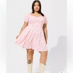 BNWT Torrid Mini Stretch Challis Sweetheart Skater Dress
